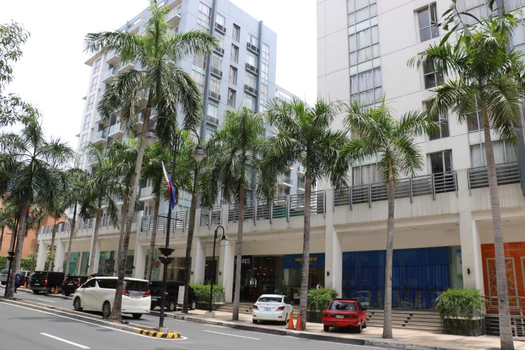 One Palm Tree Villas MANILA