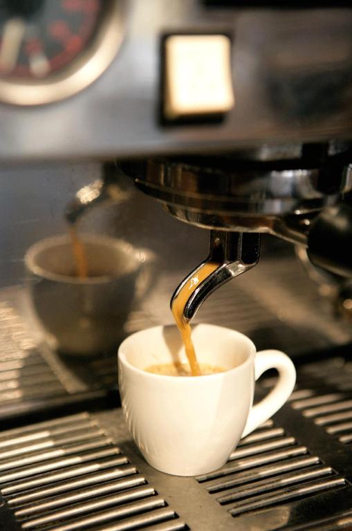 Kaffi- og teaðstaða á Le Café-Hôtel de L'Aubier
