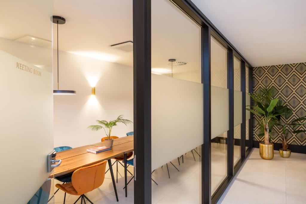 The James Rotterdam - Resim 28