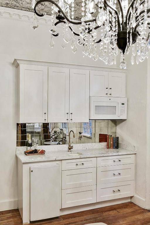 French Quarter Mansion - Studio
