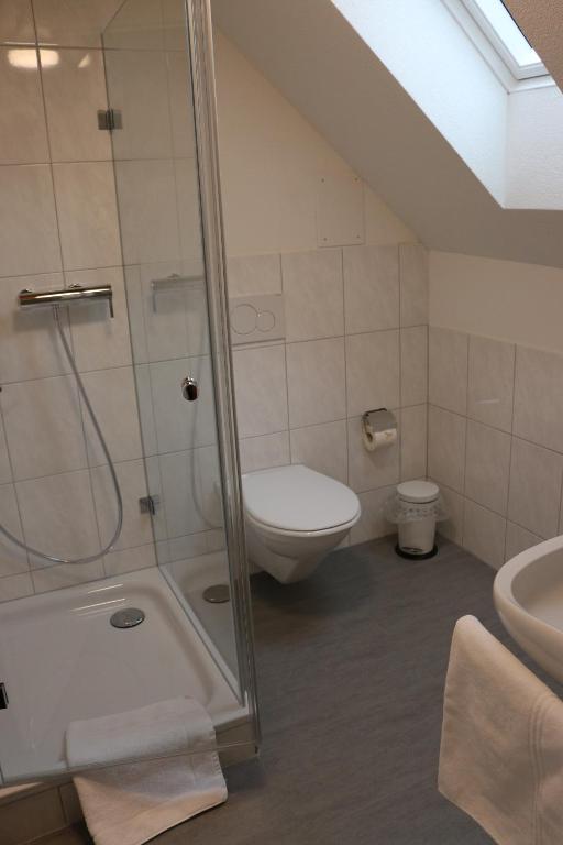 Koupelna v ubytování Hotel Lowen