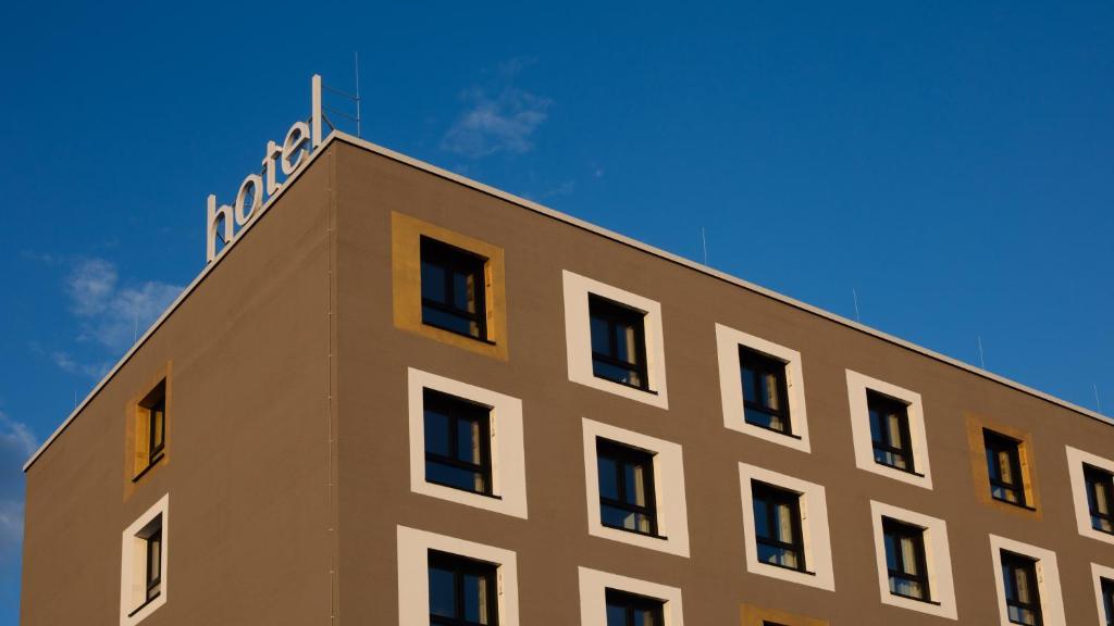 Budova, kde se hotel nachází