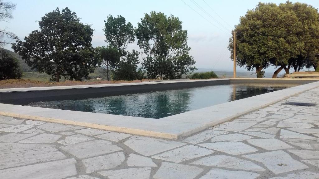 The swimming pool at or close to Agriturismo Riparossa