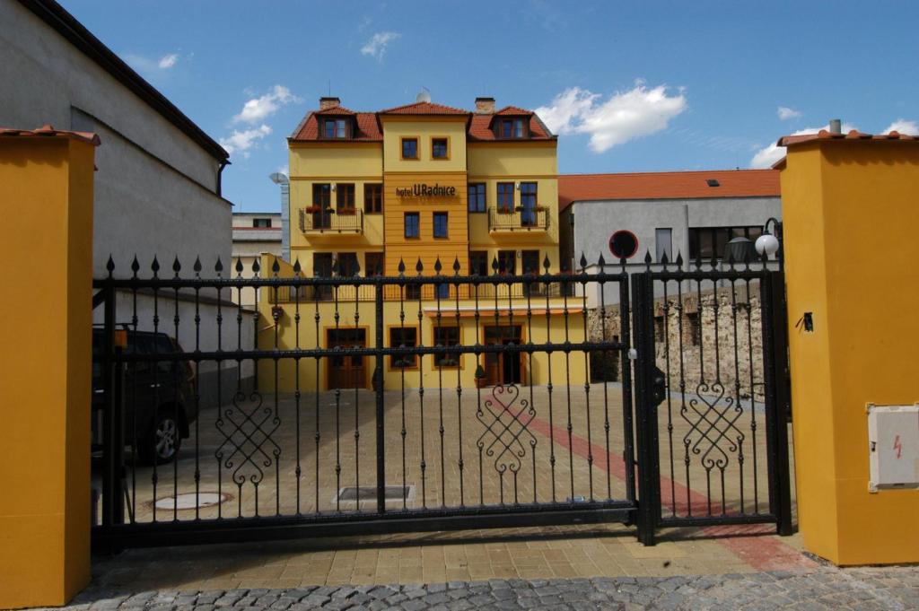 Budova, kde se hotel nachází
