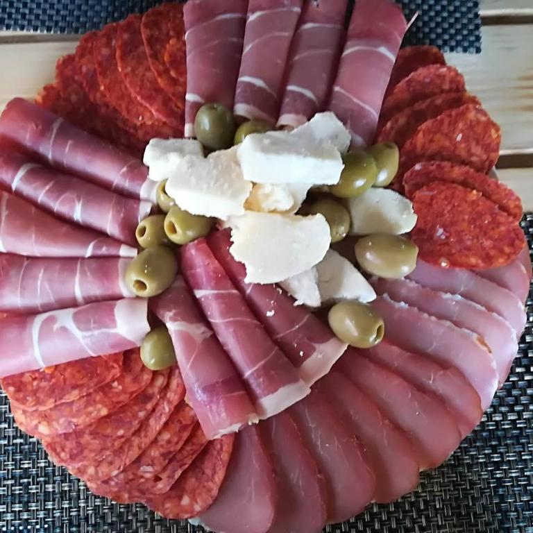 Jídlo v venkovského domu nebo okolí