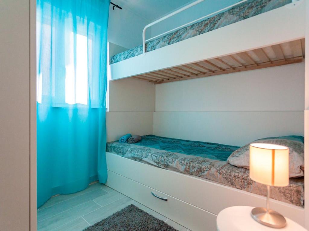 Zdjęcie z galerii obiektu Lush Apartment in Omi alj near Seabeach w mieście Omišalj