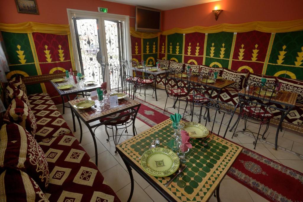 Restaurace v ubytování L'Acilya