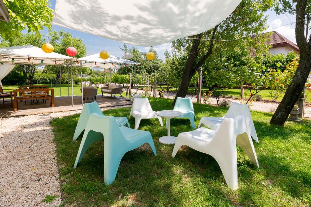 Zahrada ubytování Manor Apartments, Csopak
