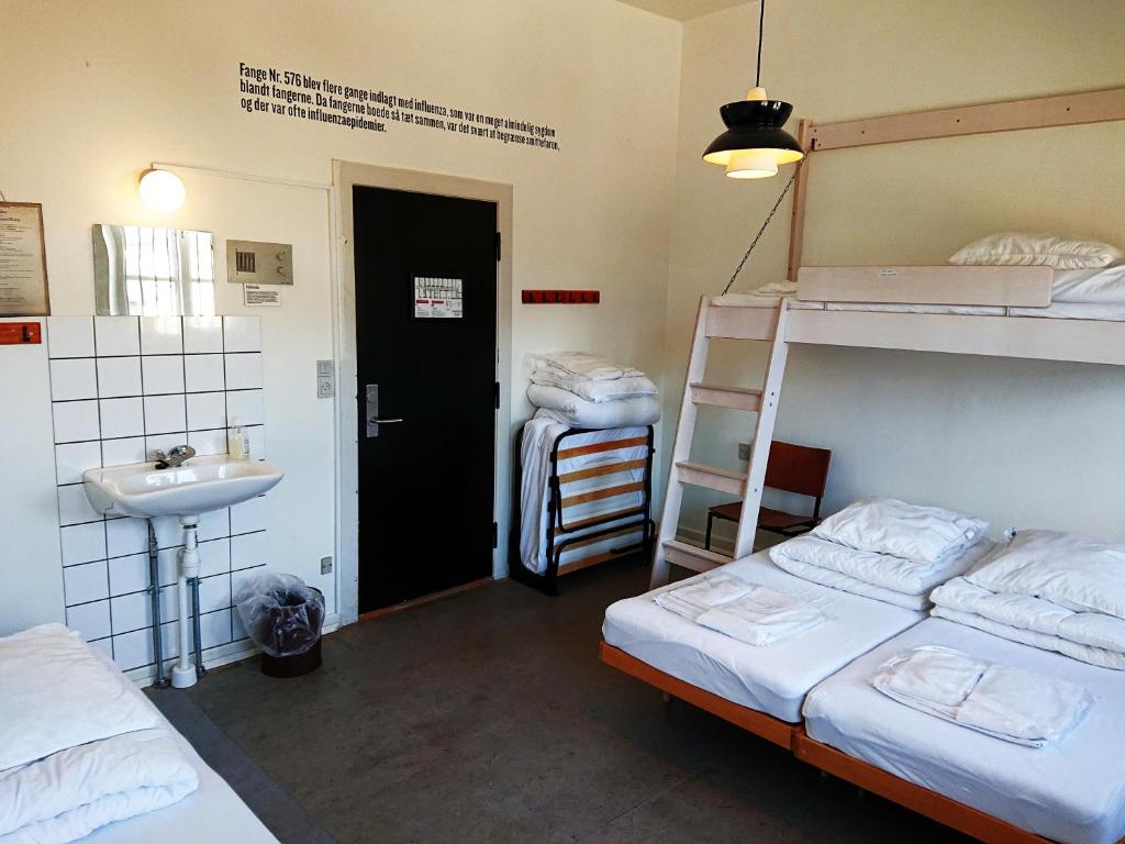 Cama o camas de una habitación en SleepIn FÆNGSLET