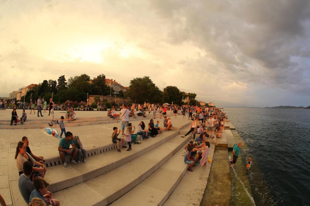 Zdjęcie z galerii obiektu Apartments Krolo w mieście Zadar