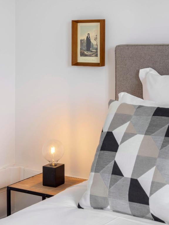 Penedo da Saudade Suites & Hostel - 13