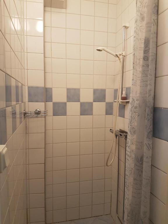 Koupelna v ubytování Nya Strandgårdens Wärdshus