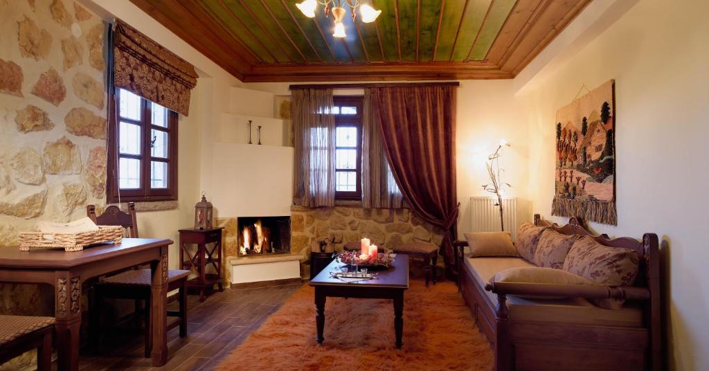 Posezení v ubytování Aiolides Traditional Homes