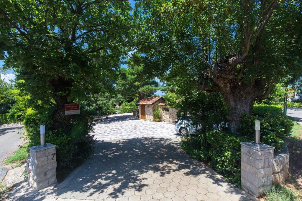 Zahrada ubytování Apartments Antonija