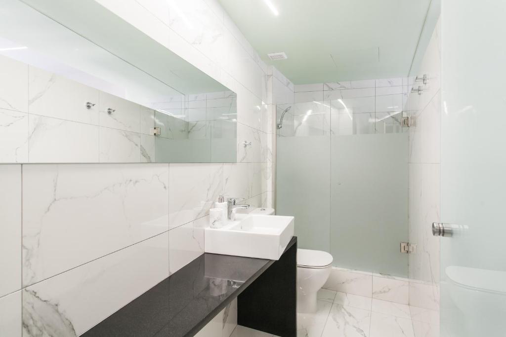 Greece U Around Athens Thissio Suites - 11