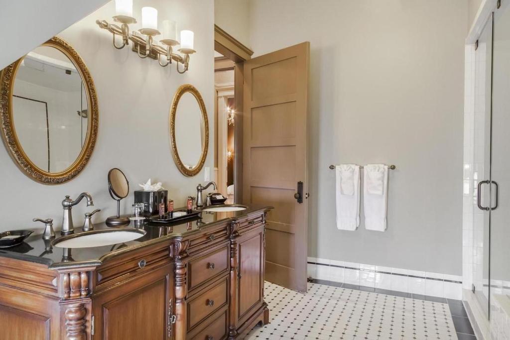 Patterson Inn - Suite King De Luxe