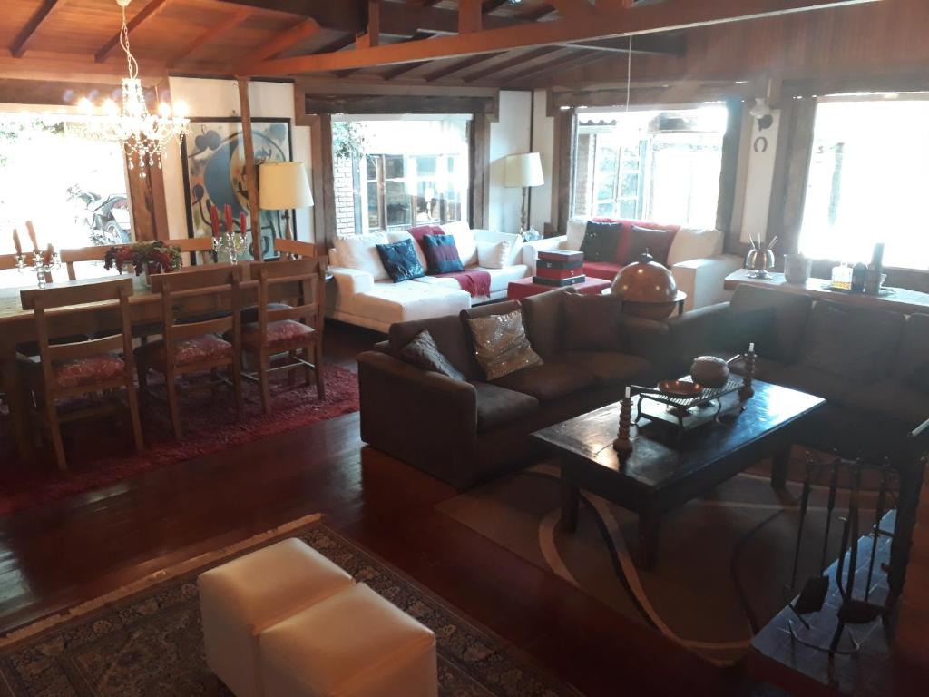  Cabana da Valentina com espaço gourmet na Villa Inglesa