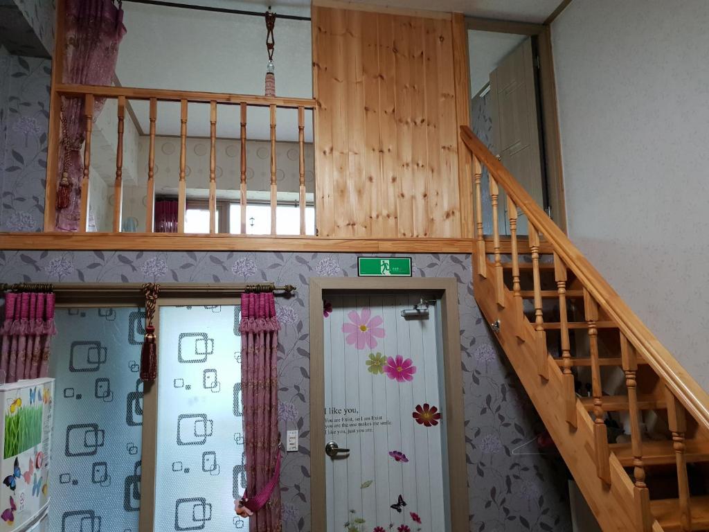 Jirisan One Night Two Days Pension - Maison D'une Chambre