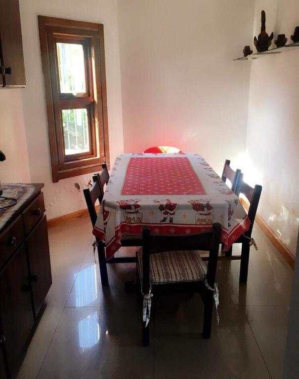 Casa Familiar - Aluguel de Temporada Gramado  Casa Familiar - Aluguel de Temporada Gramado