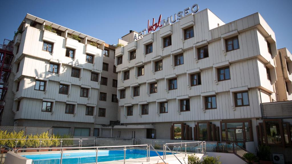 Bazén v ubytování Art Hotel Museo nebo v jeho okolí