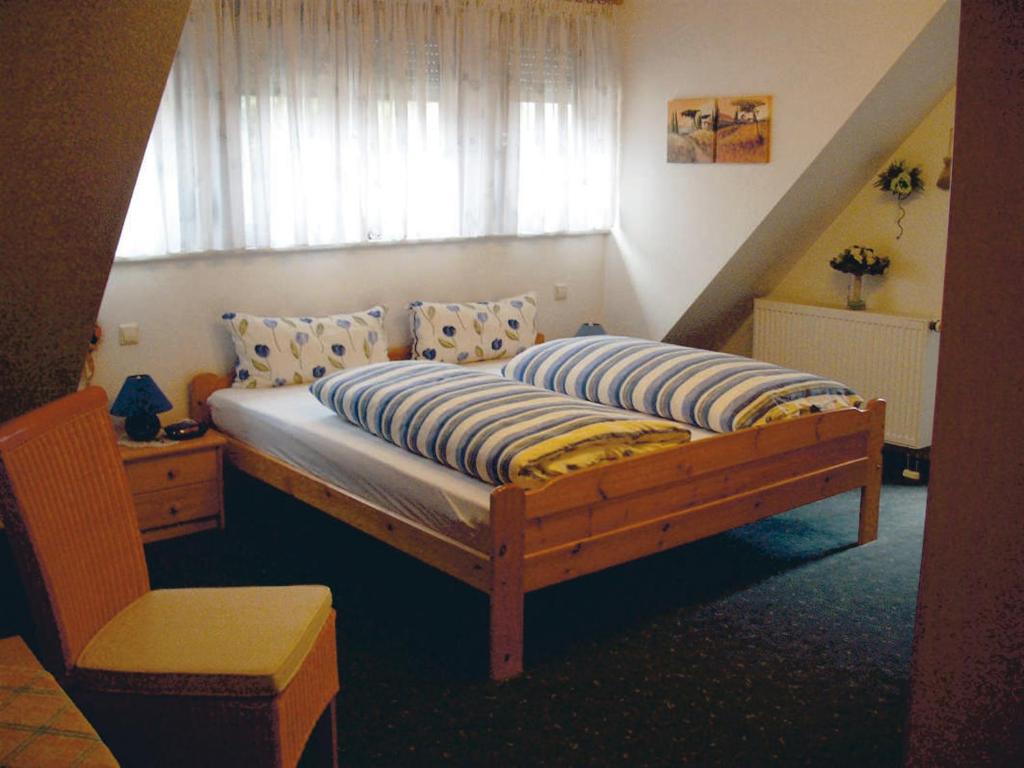 Gästehaus Waldblick - Chambre Familiale Avec Balcon