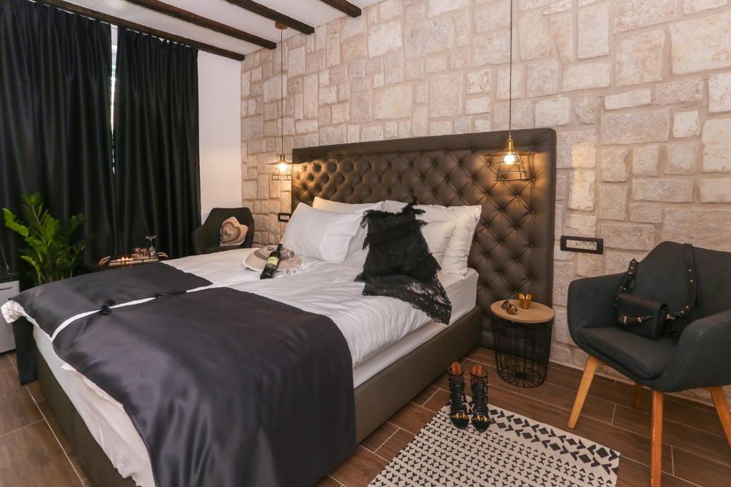 Posteľ alebo postele v izbe v ubytovaní Luxury Rooms Dino