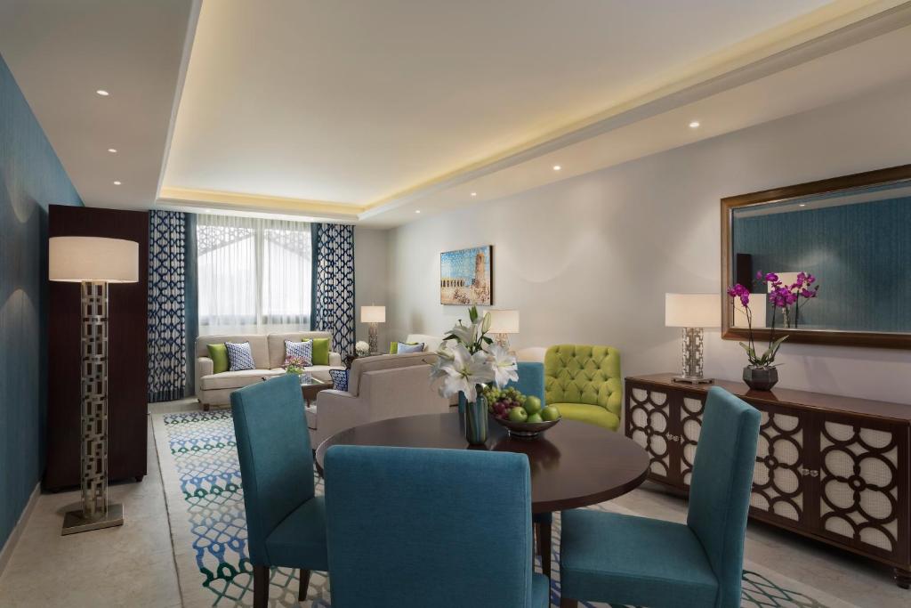 Posezení v ubytování Al Najada Doha Hotel Apartments by Oaks