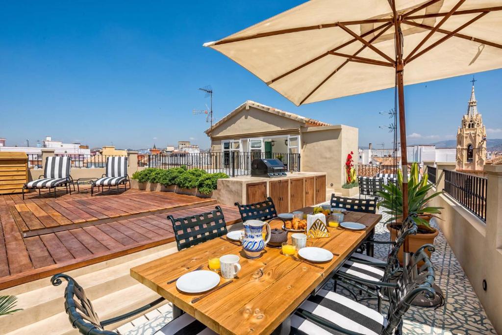 Balkón alebo terasa v ubytovaní Sagrado Corazon Penthouse in Malaga by Solaga Holiday Homes