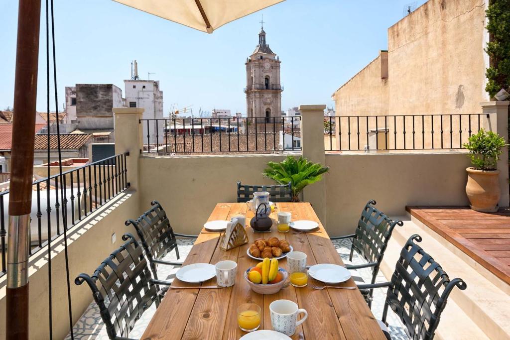 Balkón alebo terasa v ubytovaní Sagrado Corazon Penthouse in Malaga by Solaga Holiday Homes