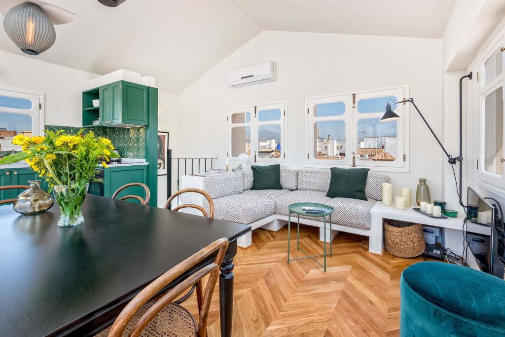 Posedenie v ubytovaní Sagrado Corazon Penthouse in Malaga by Solaga Holiday Homes