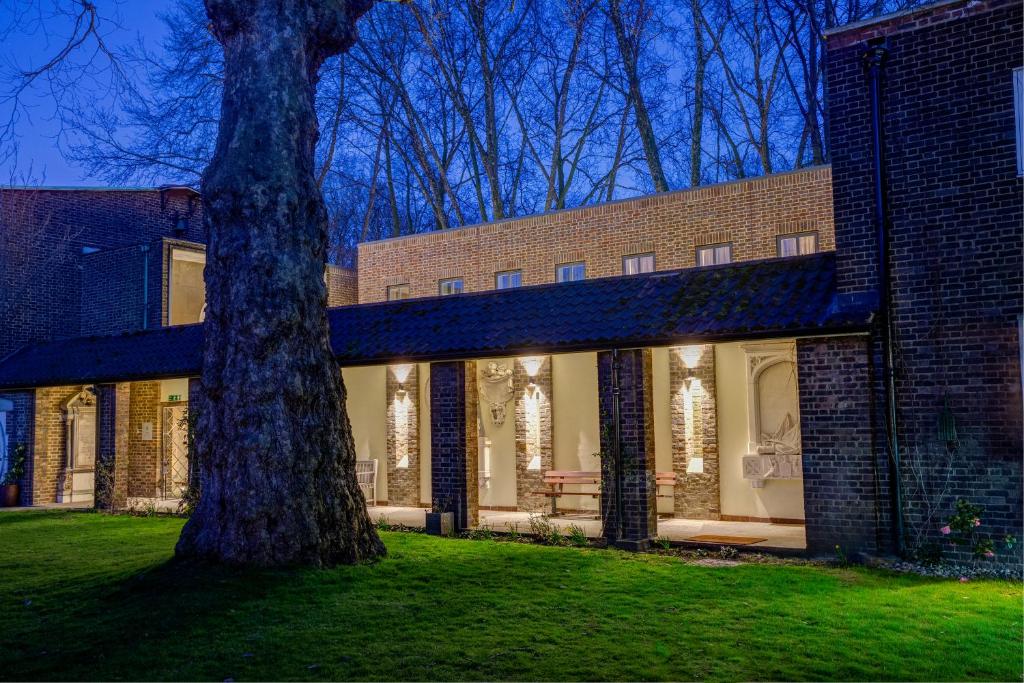 The Royal Foundation of St Katharine