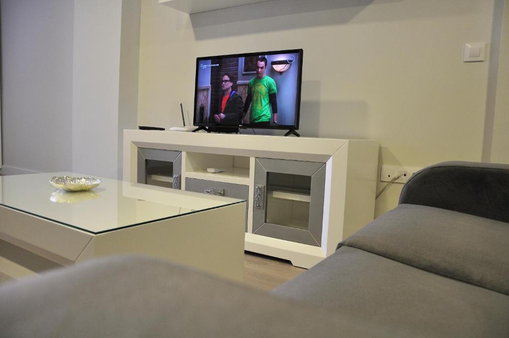 TV a/nebo společenská místnost v ubytování Apartamentos Sábora