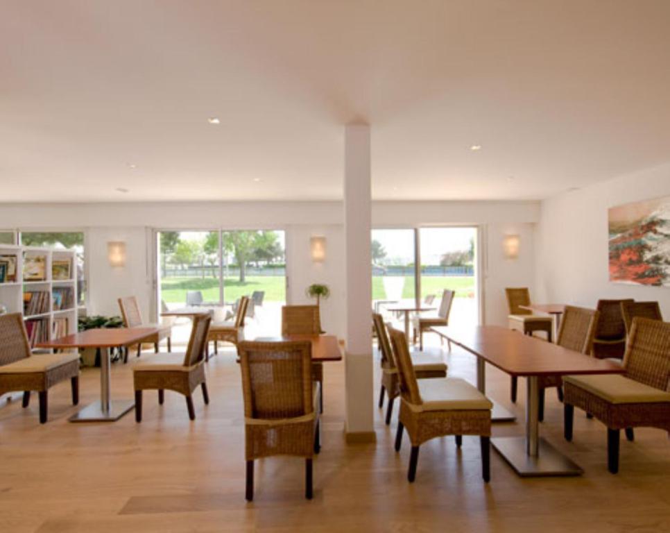 Posezení v ubytování Hotel le Crouesty