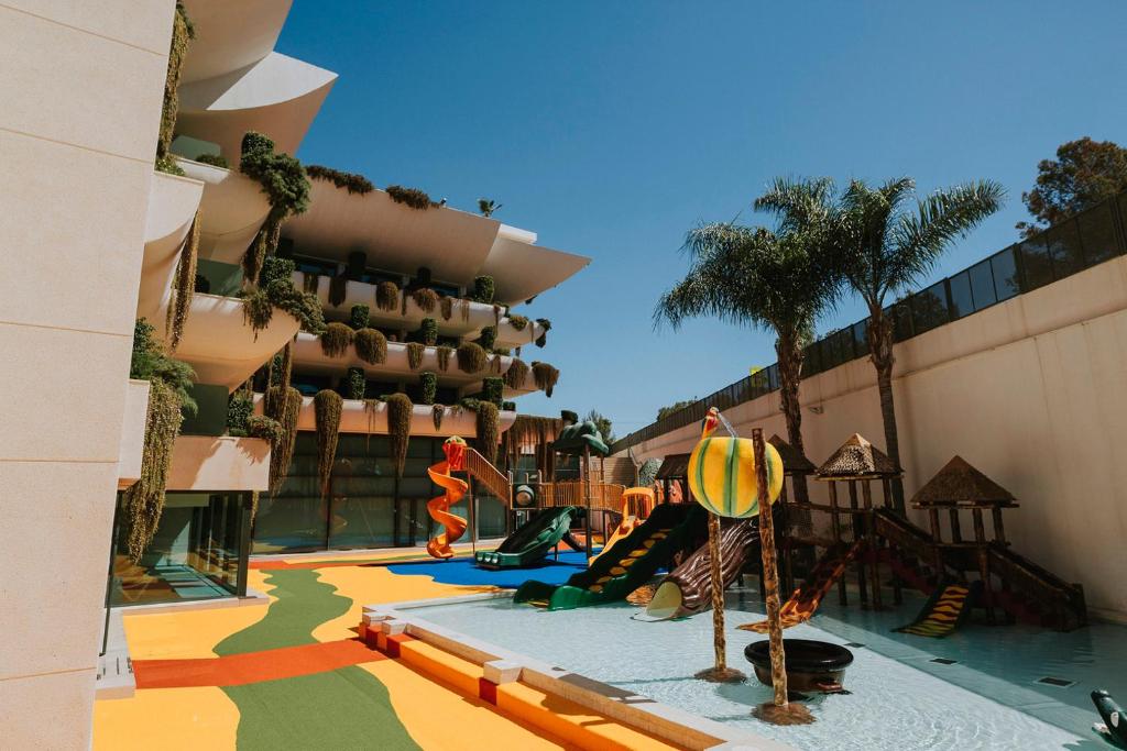 Hotel Deloix 4* Sup, Benidorm – Aktualisierte Preise für 2023