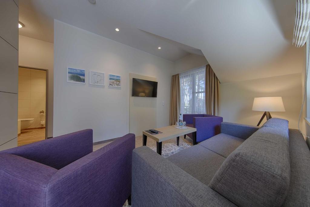 Aquamaris Strandresidenz Rügen - Two-Bedroom Apartment Land Side