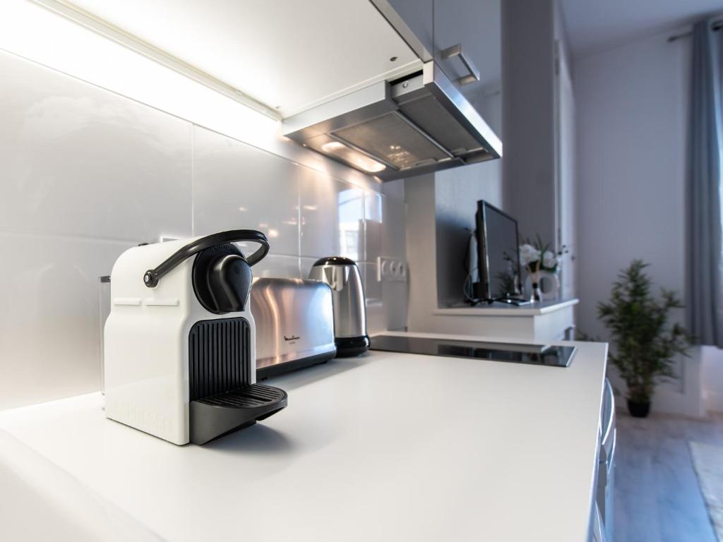 Macé Studio Apartment - Apartment