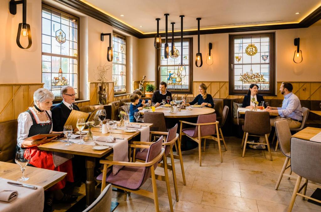 Hosté ubytování Hotel Neues Tor