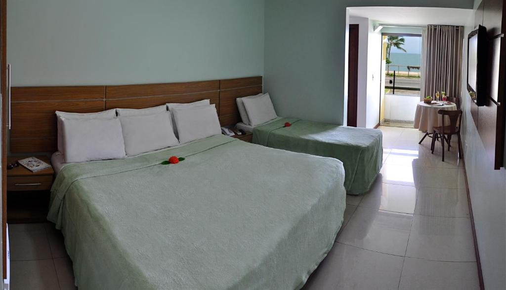  Sunshine Praia Hotel