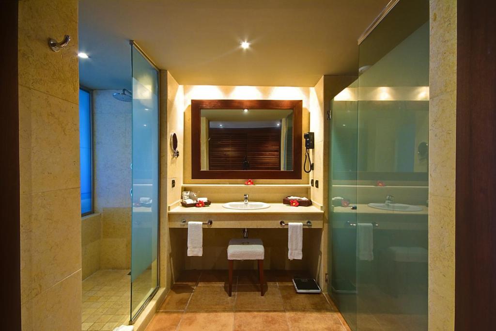 Catalonia Royal Bavaro - All Inclusive - Adults Only photo