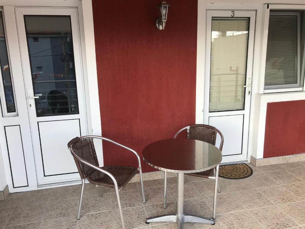 Fotografie z fotogalerie ubytování Apartmani Tomovic v destinaci Sutomore