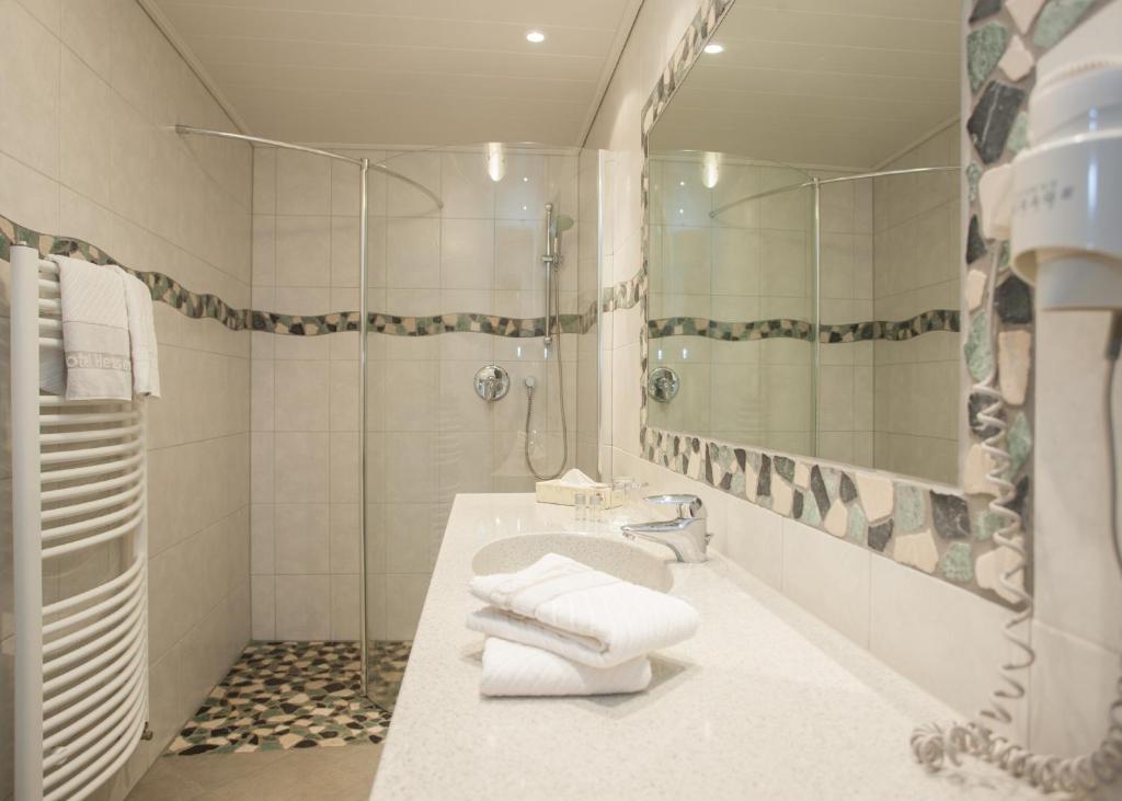 Koupelna v ubytování Hotel Hessenhof