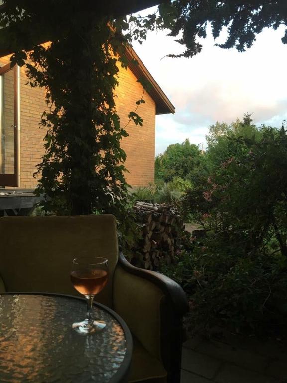 Zahrada ubytování Æbelø-guidens B&B