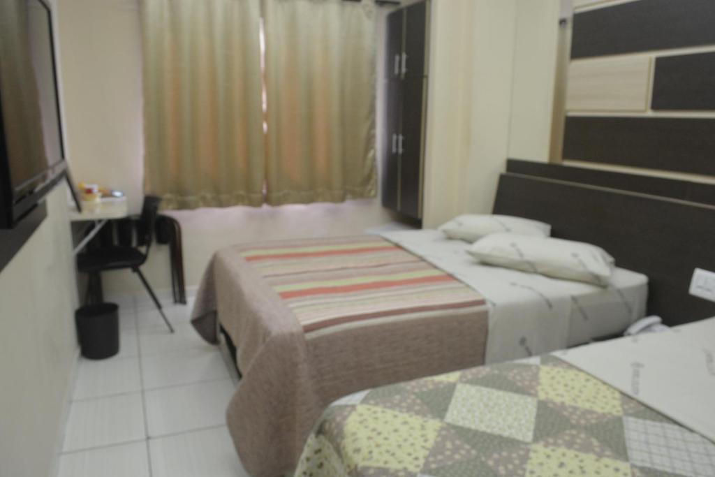 Hotel Calstar - Dreibettzimmer Mit 1 Doppelbett Und 1 Einzelbett