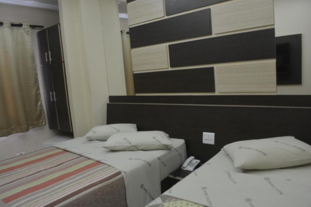  Hotel Calstar