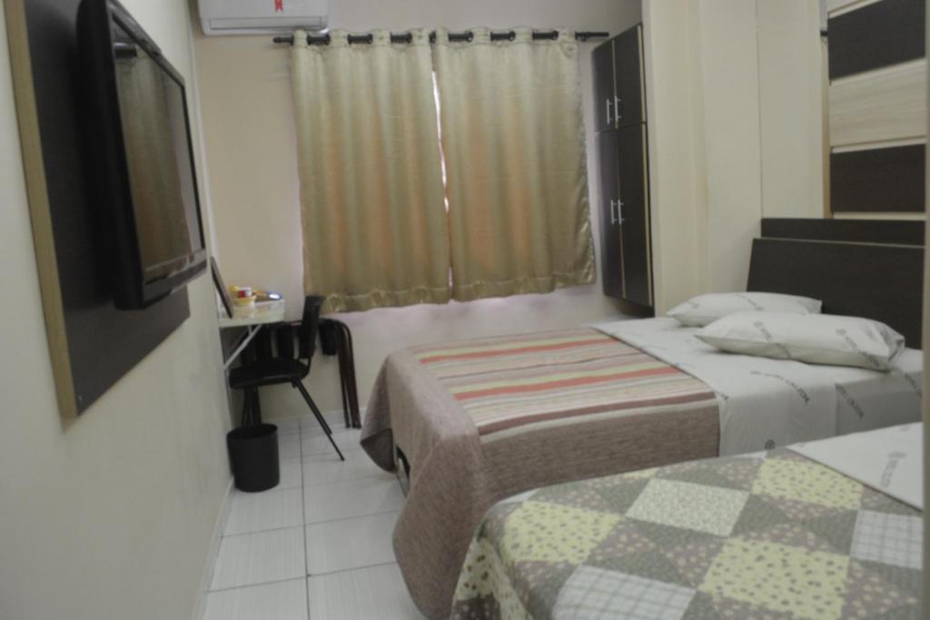  Hotel Calstar