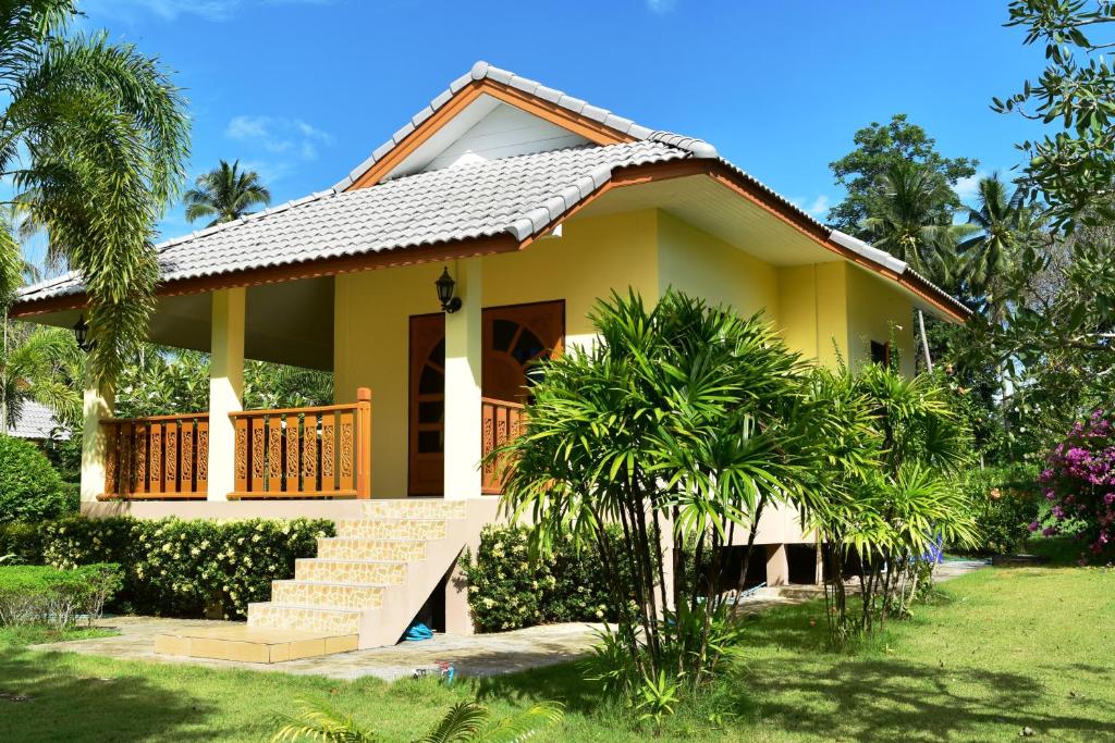 Kate House Bangsaphan - One-Bedroom House