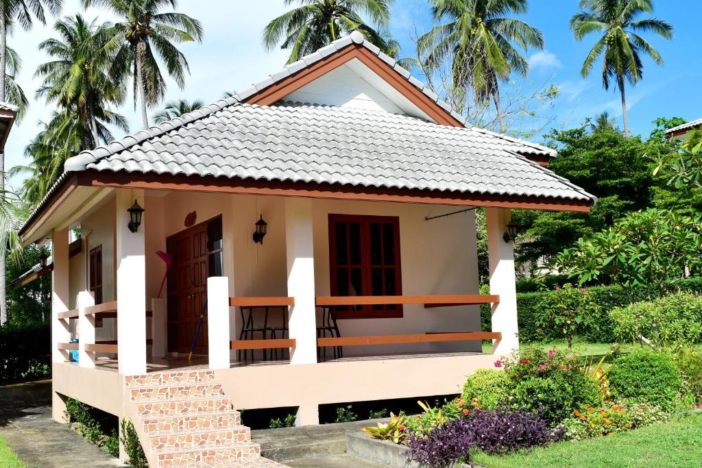 Kate House Bangsaphan - One-Bedroom House