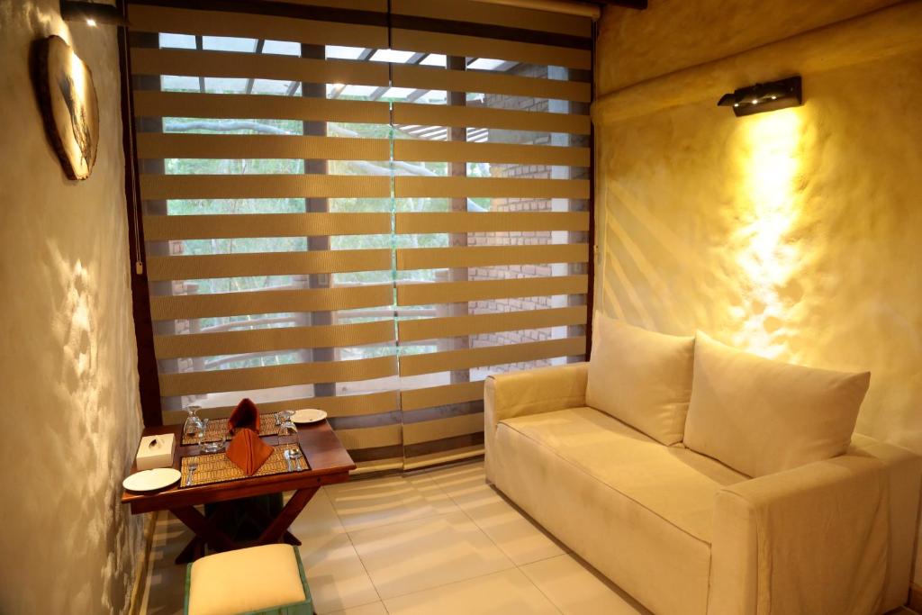 Posezení v ubytování Grand Udawalawe Safari Resort