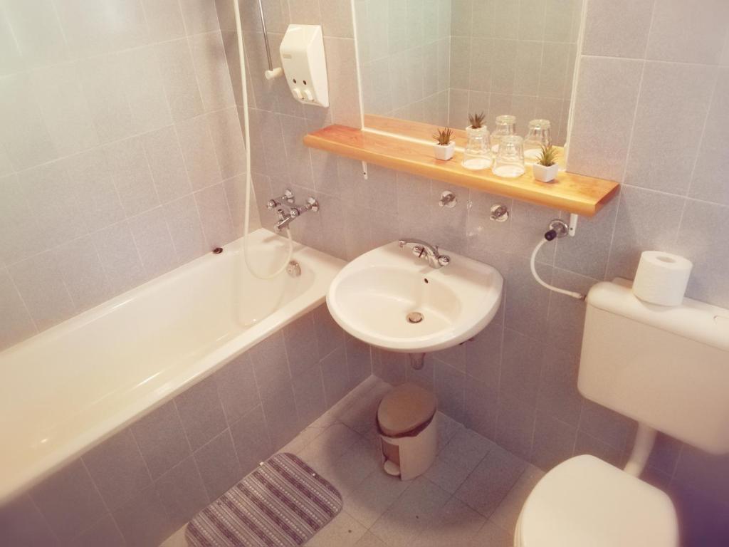 Koupelna v ubytování Guest House Turistična kmetija Plaznik