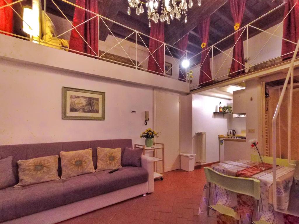 Posezení v ubytování Florentine Style Central Apartments